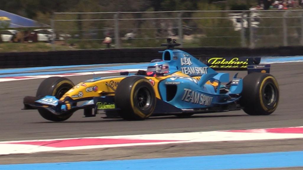 Fernando Alonso driving the Benetton